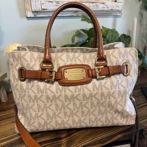 Michael Kors Hamilton Large East West Tote
